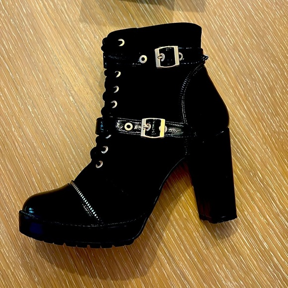 Shoes - Heeled Ankle Boots